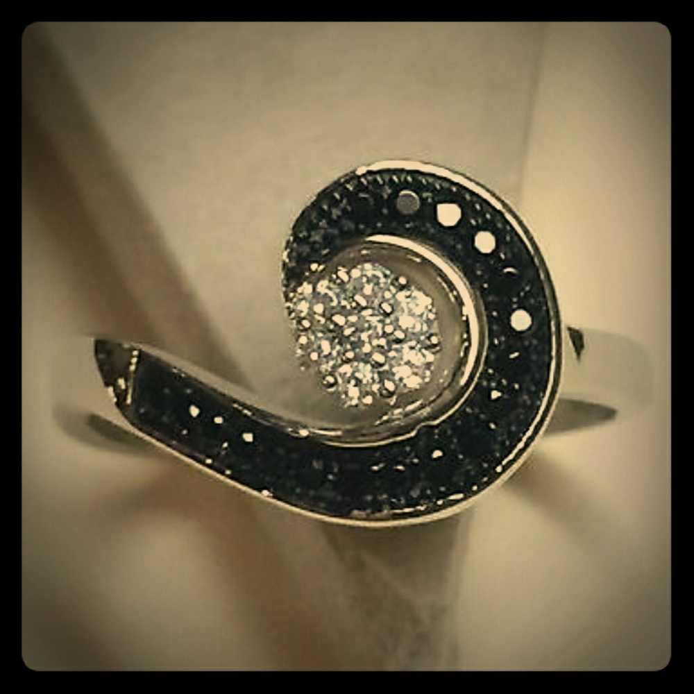 Sterling silver ring